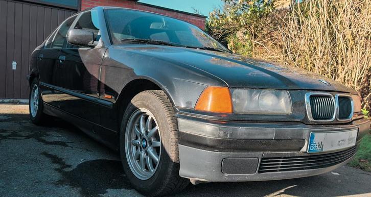 BMW e36, Auto's, BMW, Particulier, 3 Reeks, ABS, Airbags, Airconditioning, Alarm, Apple Carplay, Bluetooth, Boordcomputer, Centrale vergrendeling