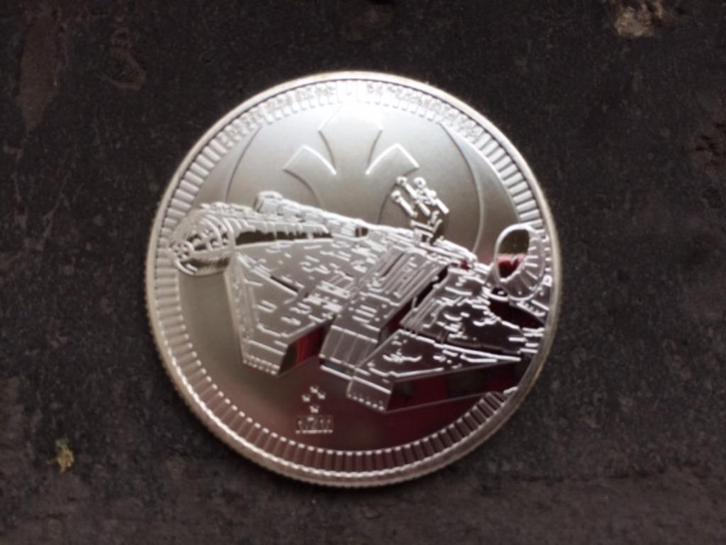 2021 Niue - Star Wars - Millennium Falcon - 1 oz silver, Postzegels en Munten, Edelmetalen en Baren, Zilver, Ophalen of Verzenden