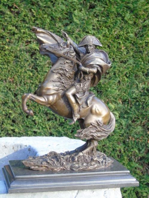 standbeeld van Napoleon op een paard in brons gesigneerd op, Antiek en Kunst, Antiek | Brons en Koper, Brons, Ophalen