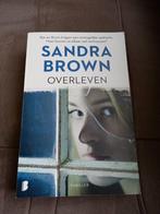 Sandra Brown - Overleven, Livres, Thrillers, Utilisé, Enlèvement ou Envoi, Sandra Brown, Amérique