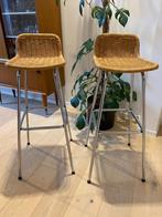 BARKRUK rotan - rattan barstool, Huis en Inrichting, Ophalen, Metaal, Gebruikt, 60 tot 90 cm