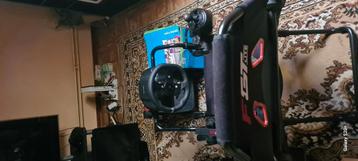 Volant + Pédalier + Shifter Logitech  beschikbaar voor biedingen