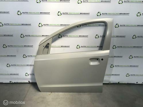 Portier Voor Links Nissan Pixo Suzuki Alto NIEUW 801014A00C, Auto-onderdelen, Carrosserie, Deur, Nissan, Voor, Links, Gebruikt