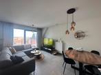 Appartement te huur in Oostende, 2 slpks, 94 m², 65 kWh/m²/jaar, 2 kamers, Appartement