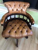 CHESTERFIELD CAPTAIN CHAIR SOEPEL LEDER IN GOEDE STAAT, Ophalen