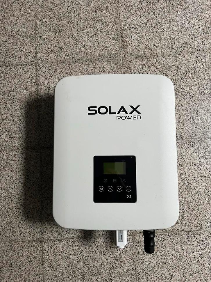 Omvormer zonnepanelen 5Kw, Doe-het-zelf en Bouw, Zonnepanelen en Toebehoren, Zo goed als nieuw, Ophalen