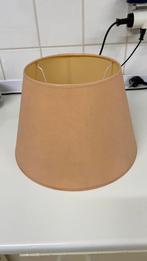 Mooie zalmroze lampekap, Ophalen, Zo goed als nieuw