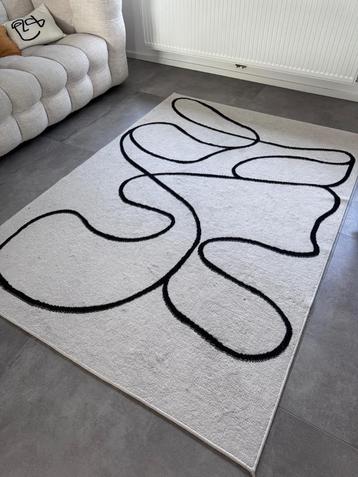 Tapis  beschikbaar voor biedingen