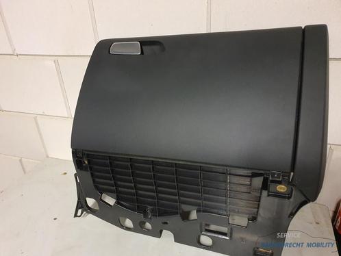 Audi A4 8K dashboardkastje handschoenkastje dashboard kastje, Auto-onderdelen, Dashboard en Schakelaars, Audi, Gebruikt