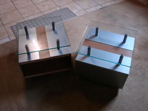 2 design bijzettafeltjes-nachttafeltjes op wieltjes, Huis en Inrichting, Tafels | Bijzettafels, Zo goed als nieuw, Vierkant, Metaal of Aluminium