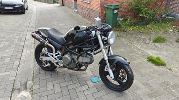 Diverse onderdelen Ducati Monster 400/600/620/750/900  beschikbaar voor biedingen