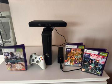 Xbox 360S 4GB plus Kinect en 3 Kinect games