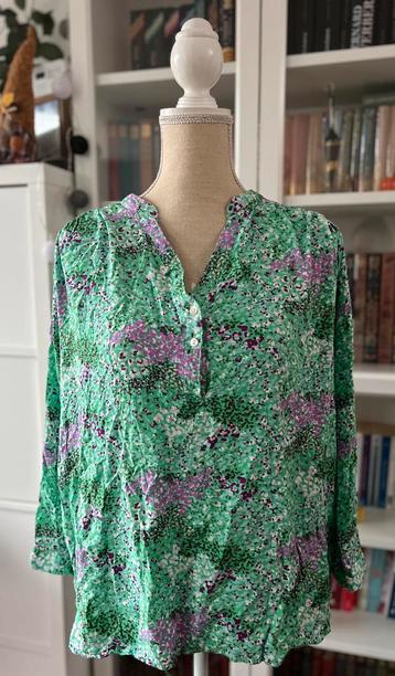 Blouse fleurs vintage t.3 beschikbaar voor biedingen