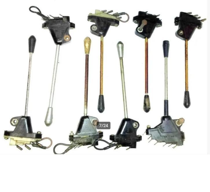 Schakelaars Elektronica Kabels Peugeot 404 Klokkenpaneel 504, Auto-onderdelen, Dashboard en Schakelaars, Peugeot, Gebruikt, Ophalen