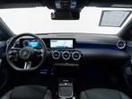 Mercedes-Benz CLA 250 e AMG Premium Plus Night 19" PANORAMA, Auto's, Gebruikt, Zwart, 4 cilinders, Alcantara