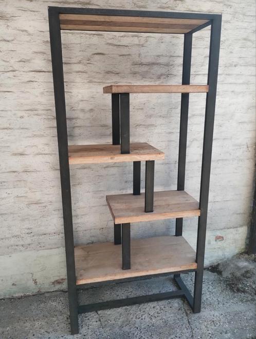 Zeer zwaar en groot plantenrek....1m90 x 80cm....0478028005, Tuin en Terras, Tuinwanddecoratie, Gebruikt, Ophalen of Verzenden