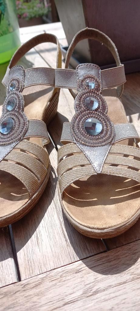 Sandalen, Kinderen en Baby's, Babykleding | Schoentjes en Sokjes, Zo goed als nieuw, Ophalen