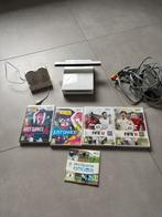 Wii nintendo + houder bakjes + sensor bar + spelletjes, Ophalen, Gebruikt, Zonder controller, Met games