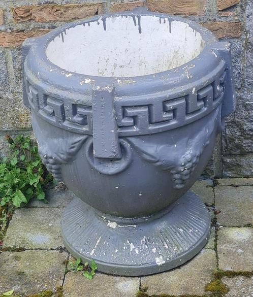 2 Grandes vasques en béton très lourd, Jardin & Terrasse, Pots de fleurs, Utilisé, Béton, 40 à 70 cm, 25 à 40 cm, Rond, Enlèvement