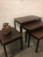 4 tables d'appoint vintage du milieu du siècle Mimiset, Enlèvement, Utilisé