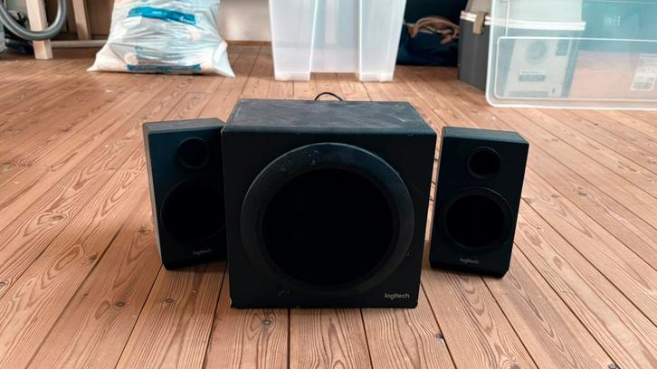 Logitech Z533 – Système audio 2.1 (Subwoofer + 2 enceintes), Computers en Software, Pc speakers, Zo goed als nieuw, Audiokanaal 2.1