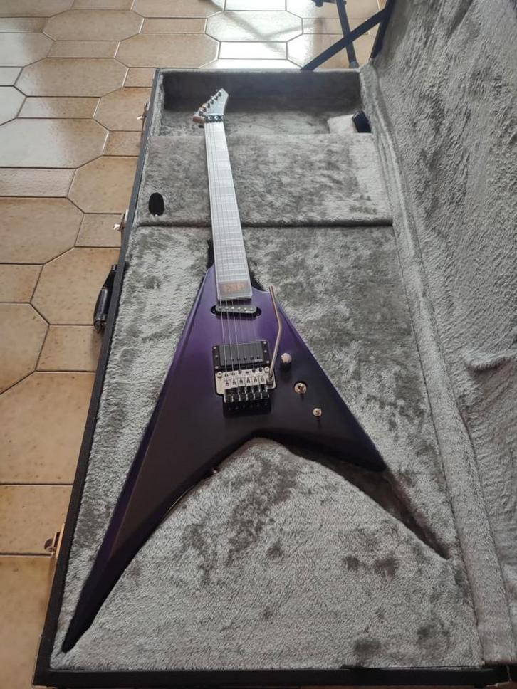 esp eii alexi laiho, Musique & Instruments, Instruments à corde | Guitares | Électriques, Comme neuf, Solid body, Autres marques