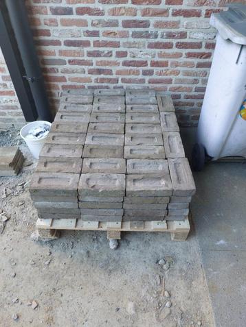 Gratis baksteen, Doe-het-zelf en Bouw, Metselstenen, Ophalen, Zo goed als nieuw, Bakstenen