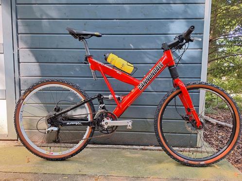 VTT entièrement vintage de la série Super V de Cannondale, Vélos & Vélomoteurs, Vélos | VTT & Mountainbikes, Comme neuf, 53 à 57 cm