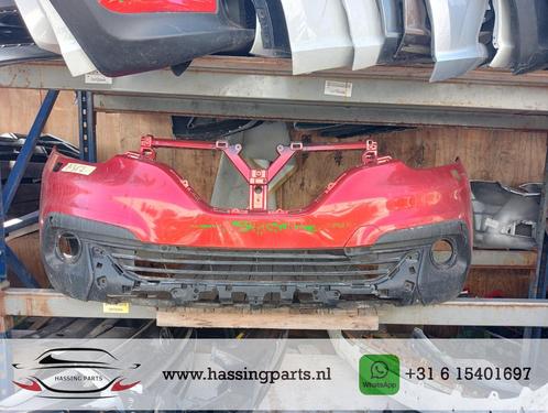Renault Kadjar voorbumper 620220343R, Auto-onderdelen, Carrosserie, Bumper, Renault, Voor, Gebruikt, Ophalen of Verzenden