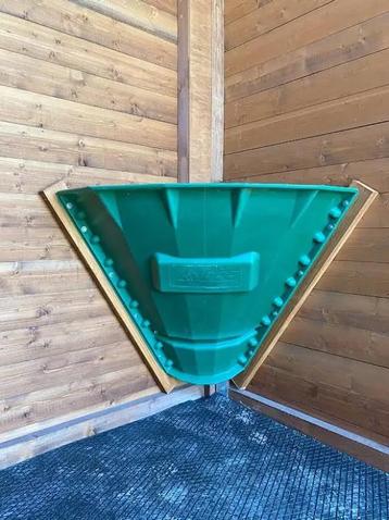Hooiruif beschikbaar voor biedingen