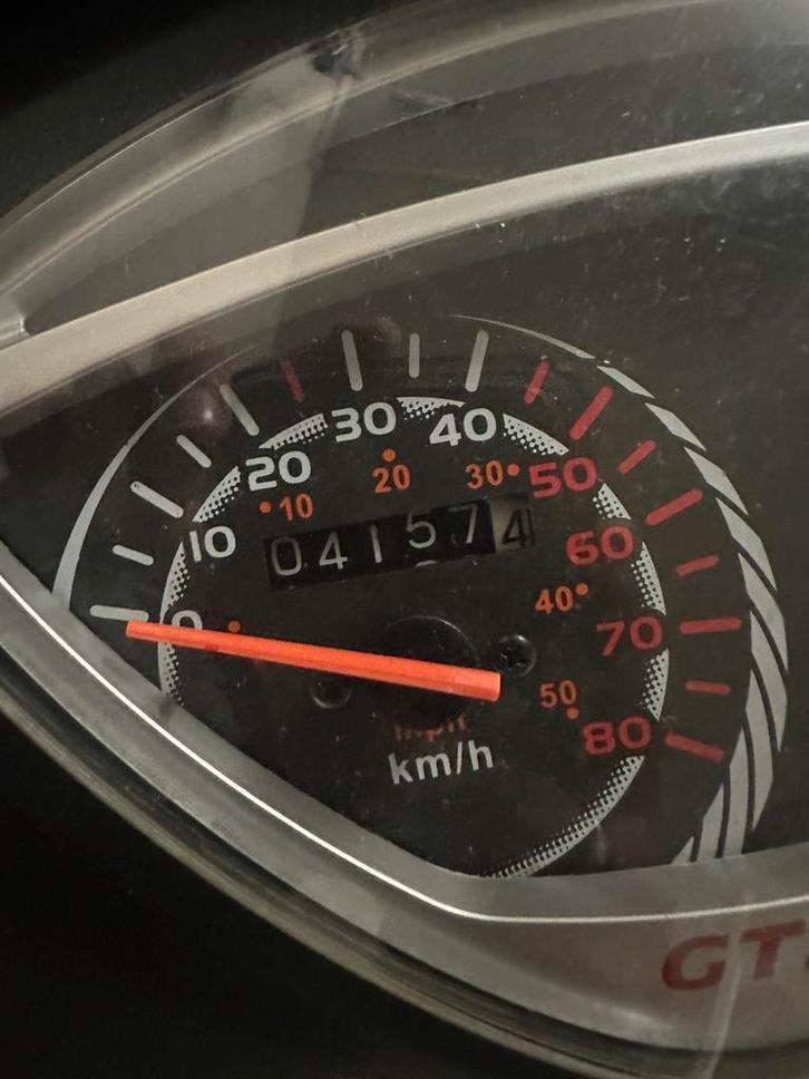 GTS sirocco 2021, Fietsen en Brommers, Scooters | Overige merken, Zo goed als nieuw, Klasse A (25 km/u), Benzine, Ophalen