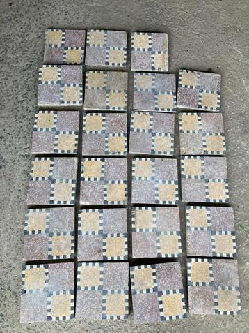 antieke vloeren, tegels (2 soorten) : 20 x 20 cm beschikbaar voor biedingen