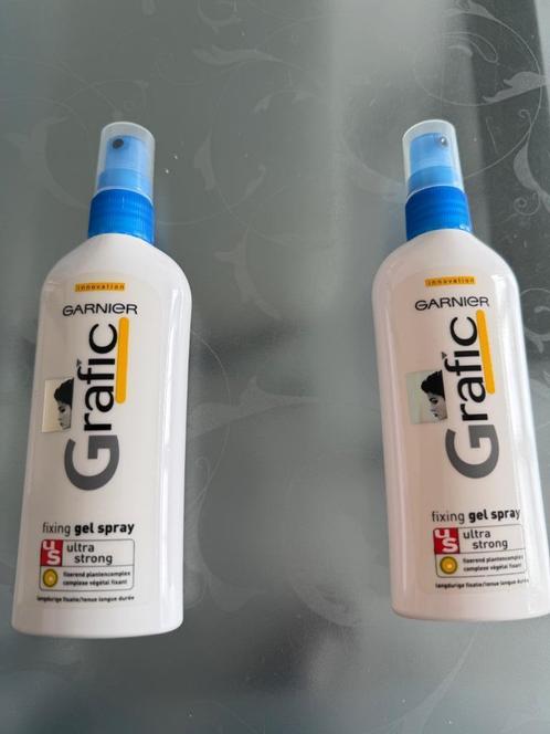 2 x Garnier Grafic hairgel spray  / prijs 2 st. Incl. verz., Handtassen en Accessoires, Uiterlijk | Haarverzorging, Nieuw, Gel, Wax, Haarlak of Mousse