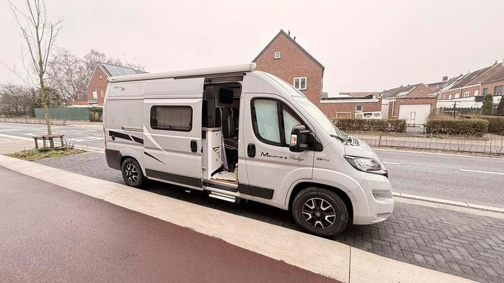 Prachtige en praktische Mc Louis memfys 3 prestige, Caravanes & Camping, Camping-cars, Particulier, jusqu'à 3, Modèle Bus ou Fourgon aménagé