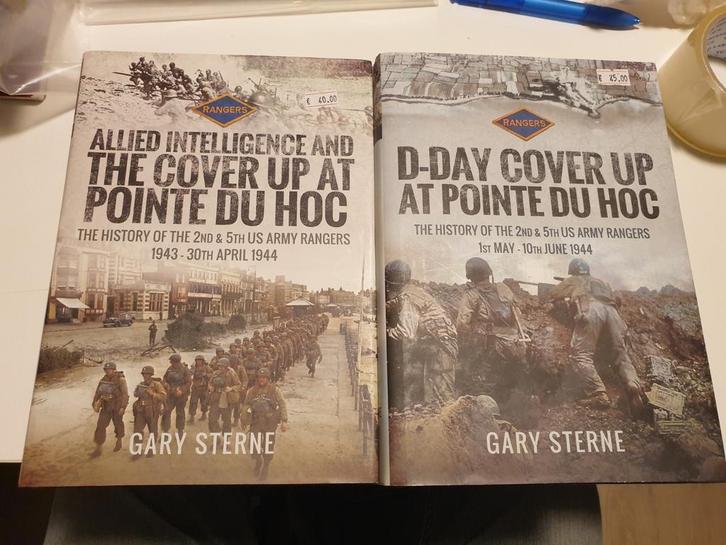 2 x D-DAY COVER UP AT POINTE DU HOC Gary Sterne hc 1943-44, Boeken, Oorlog en Militair, Ophalen of Verzenden