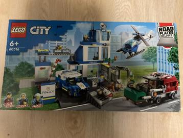 Lego city politiebureau beschikbaar voor biedingen