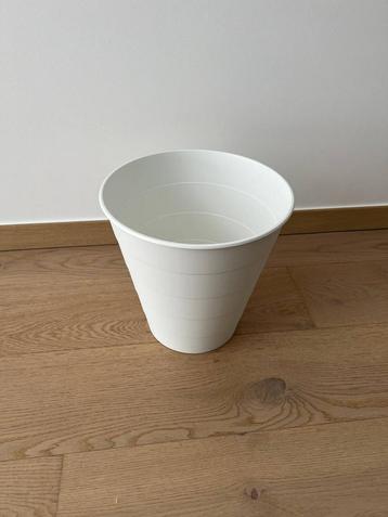 Corbeille beschikbaar voor biedingen