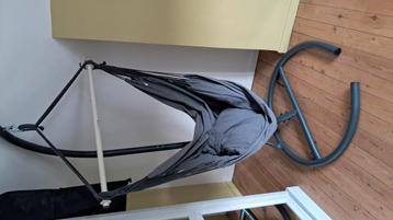 Hangstoel (zonder frame) beschikbaar voor biedingen