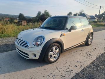 Mini Cooper 1.6Hdi "Toit Panoramique" Airco  disponible aux enchères