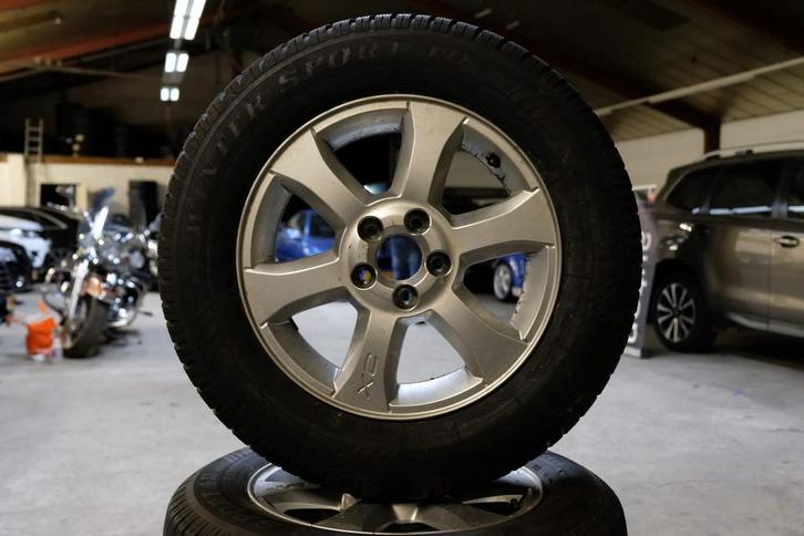 #838 Volvo XC70 Winterset Model 2007-2008 Dunlop 5.5MM, Auto-onderdelen, Banden en Velgen, Banden en Velgen, Personenwagen, Gebruikt