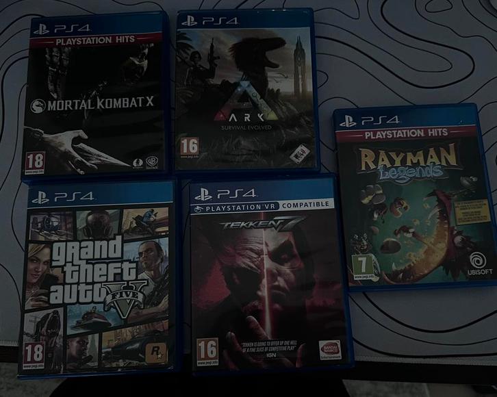5 PS4 Games Te koop: Bundel, Games en Spelcomputers, Games | Sony PlayStation 4, Zo goed als nieuw, Overige genres, 1 speler, Online