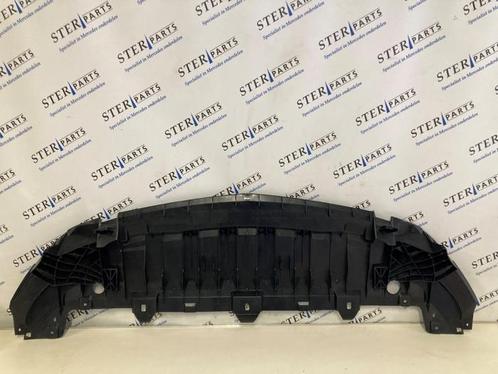Bumper onderplaat van een Mercedes A-Klasse, Auto-onderdelen, Carrosserie, Bumper, Mercedes-Benz, Nieuw, 12 maanden garantie, Ophalen of Verzenden