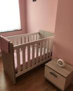 Neyt 3-Delige Babykamer Meegroeibed + Commode + Nachtkastje, Kinderen en Baby's, Ophalen, Zo goed als nieuw