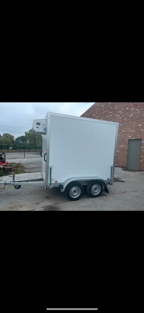Koelaanhangwagen te huur., Hobby en Vrije tijd, Feestartikelen, Zo goed als nieuw, Ophalen