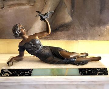✔️ Groot Art Deco-sculptuur 1930s' beschikbaar voor biedingen