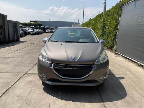 MOTORKAP Peugeot 208 I (CA / CC / CK / CL) (01-2012/12-2019), Auto-onderdelen, Carrosserie, Motorkap, Peugeot, Gebruikt