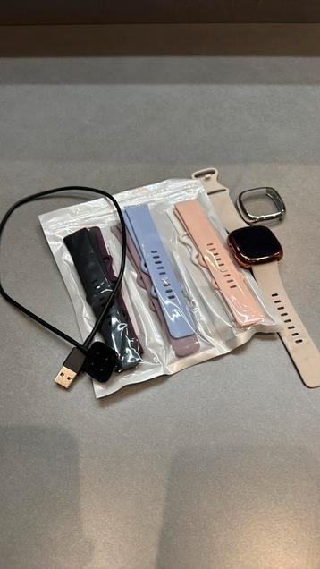 Fitbit Sense 2 met accessoires, Enlèvement, Comme neuf