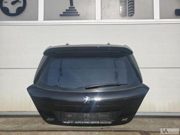 Peugeot 207 2006 - 2013 achterklep met RC spoiler zwart €100