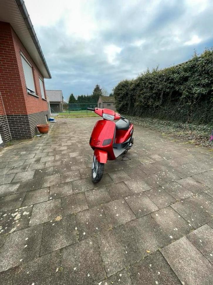 Piaggio zip type 1, Fietsen en Brommers, Scooters | Piaggio, Gebruikt, Zip, Klasse A (25 km/u), Tweetakt, Ophalen
