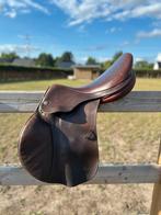 Bruin springzadel Prestige Paris, Dieren en Toebehoren, Paarden en Pony's | Zadels, Ophalen, Zo goed als nieuw, Springen